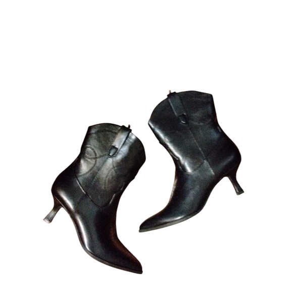 NEW Universal Thread Black Western Heeled Boots Women's Size 11 - Picture 1 of 11